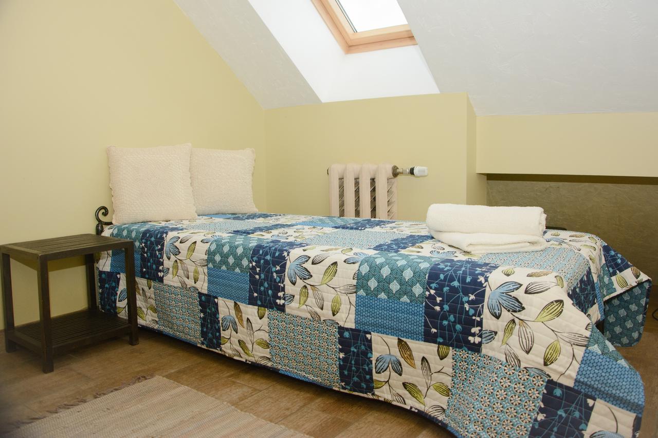 Gallery Guest Rooms Kernavė Buitenkant foto